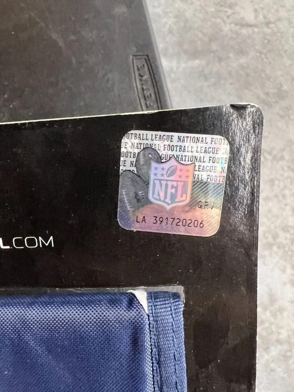 Los Angeles Chargers Wallet Trifold Chamber Style Logo Nylon NFL Official